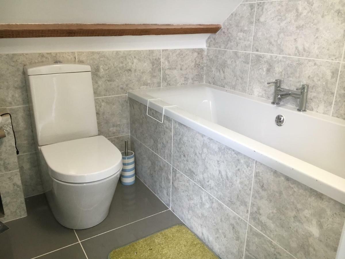 הוילה Stunning 4 Bed Townhouse In Central דוליש מראה חיצוני תמונה